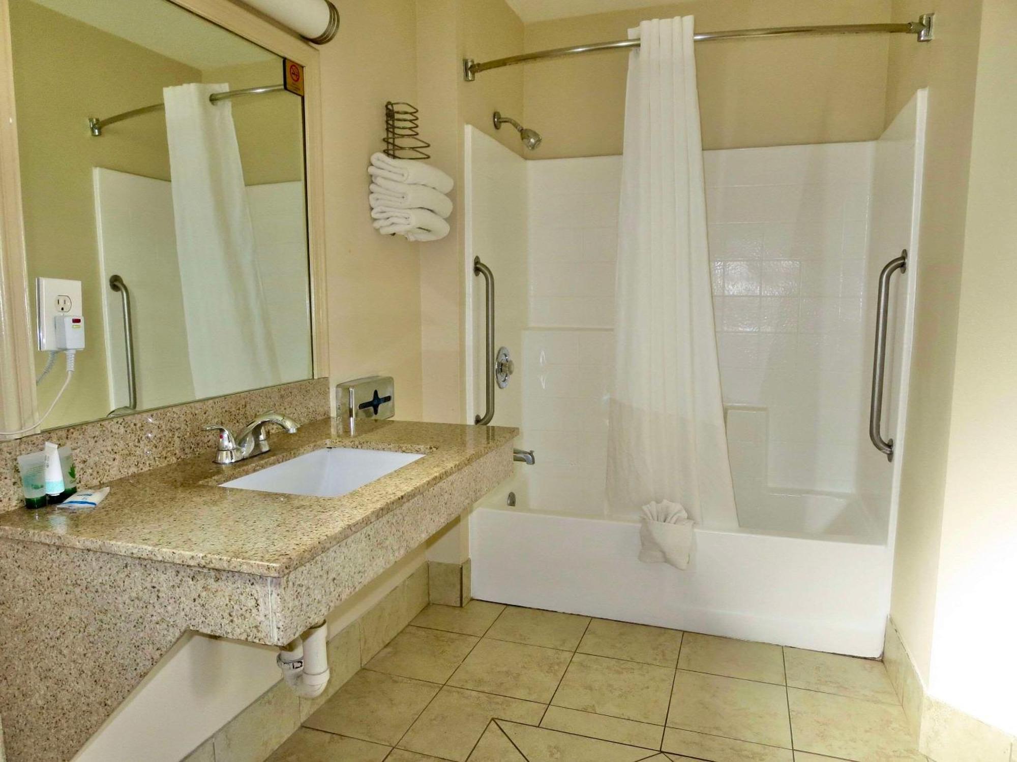 Rodeway Inn Encinitas North Buitenkant foto